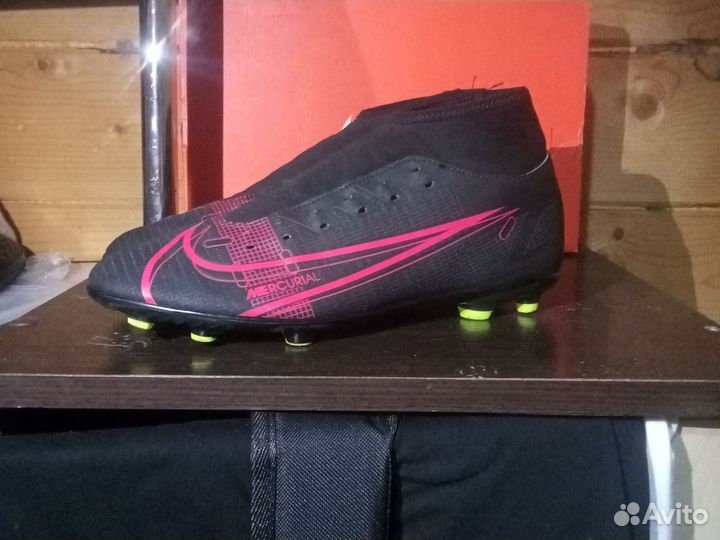 Футбольные бутсы 40.5