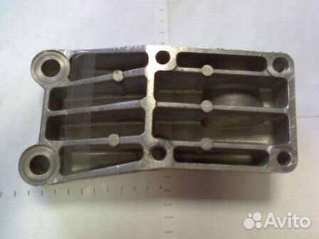 Кронштейн насоса гура газ-560