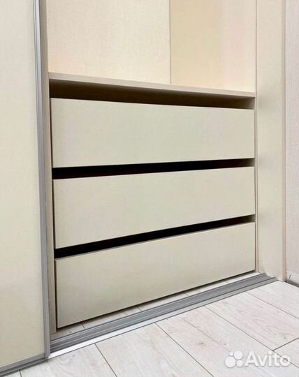 Шкаф купе функциональный