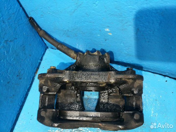 Суппорт передний левый Peugeot 308 T7