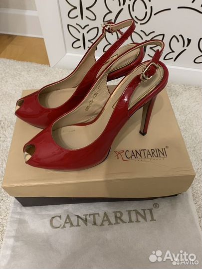 Босоножки красные лакированные Cantarini