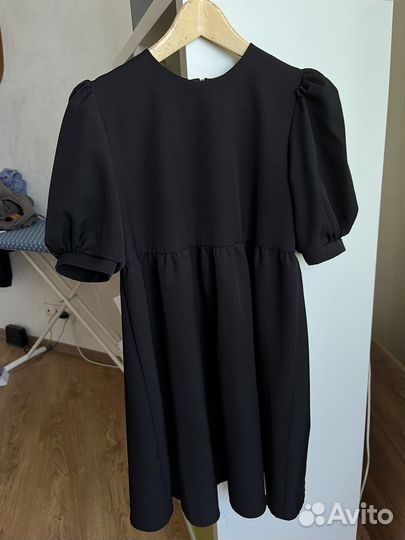 Черное платье