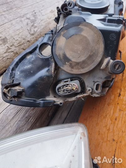 Фара передняя левая skoda fabia 2 рестайлинг