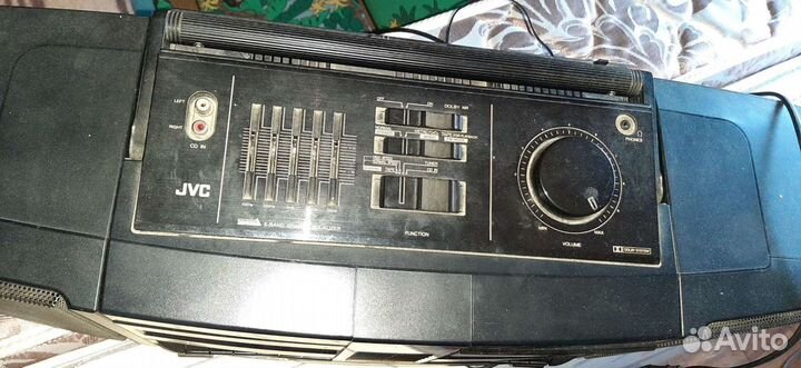 Кассетный магнитофон JVC