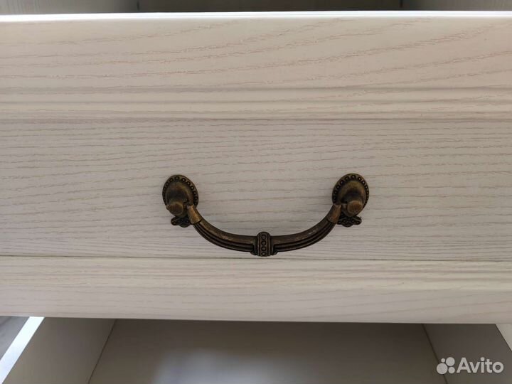 Тумба прикроватная белая