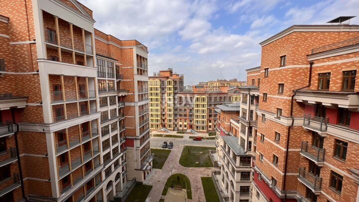 2-к. квартира, 43,8 м², 9/10 эт.