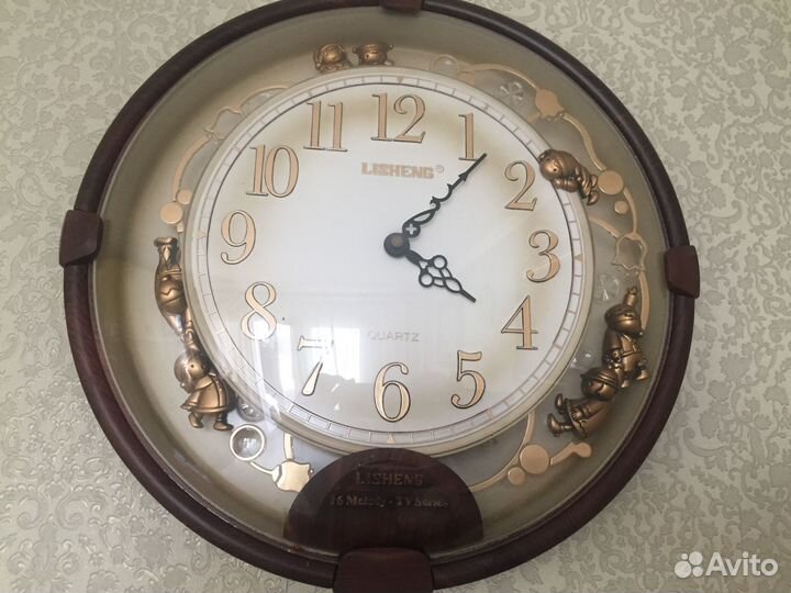 Часы настенные