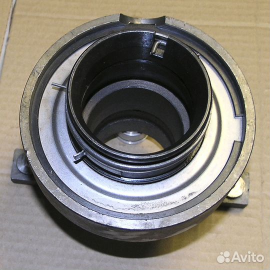 Муфта выжимного подшипника маз-543205 в сборе (см)