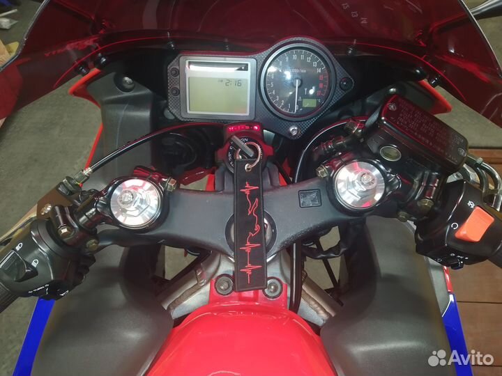 Honda cbr 600 f4i