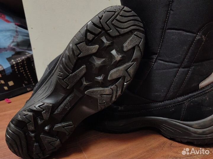 Сапоги женские 40 размер. Теплые. И легкие