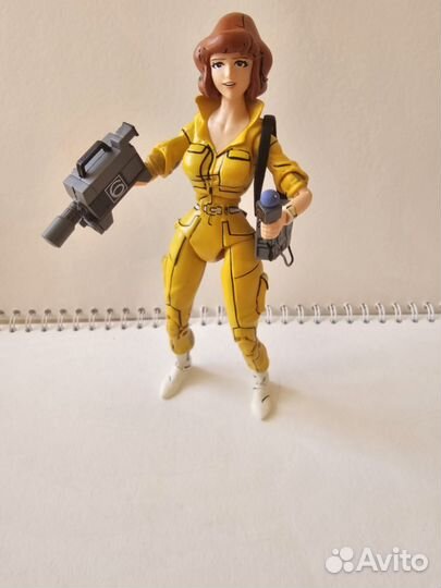 Фигурка April O'neil Neca tmnt