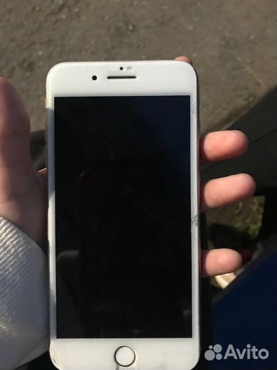 Телефон iPhone 8 plus