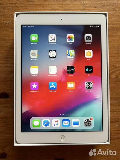 iPad Air 64 GB Wi-Fi + Cellular
