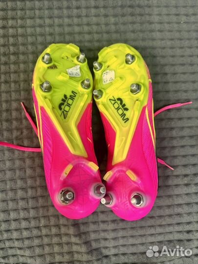 Футбольные бутсы nike air zoom mercurial