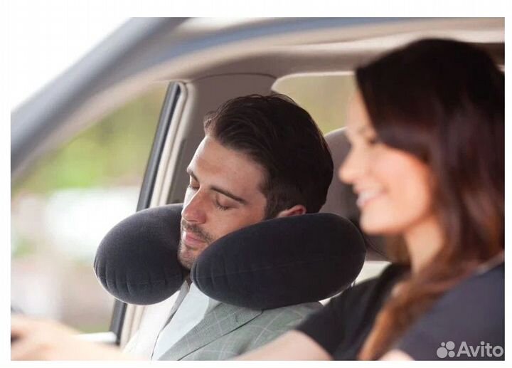 Подушка для путешествий