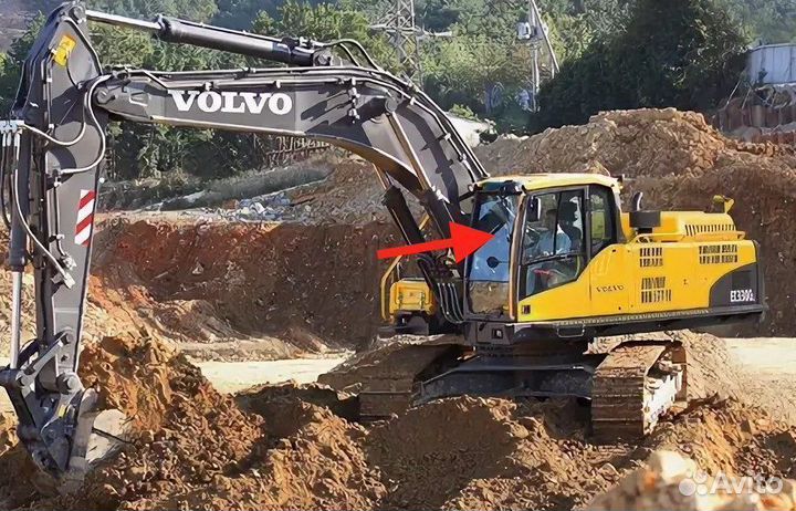 Стекло лобовое нижнее на экскаватор Volvo EC 330
