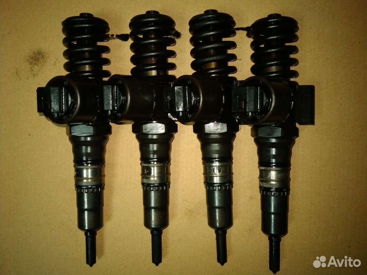 Насос-Форсунки 03G130073G 2.0TDI