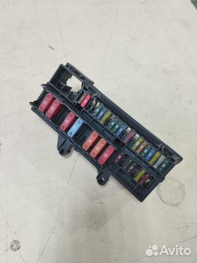 Блок предохранителей салона BMW 7 E65 бмв 7 Е65