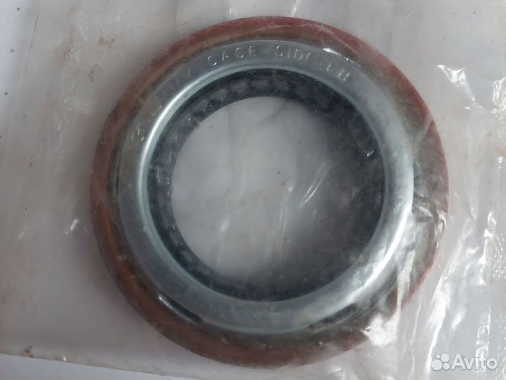 Сальник, уплотнительное кольцо раздаточной коробки