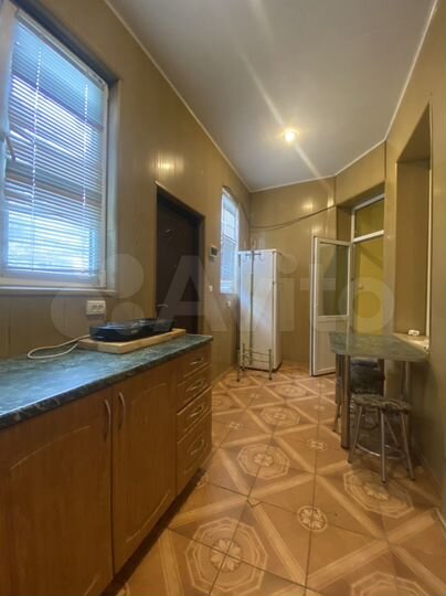 2-к. квартира, 43 м², 1/2 эт.