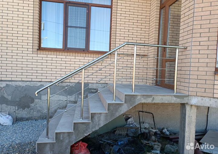 Перила на лестницу из нержавеющей стали