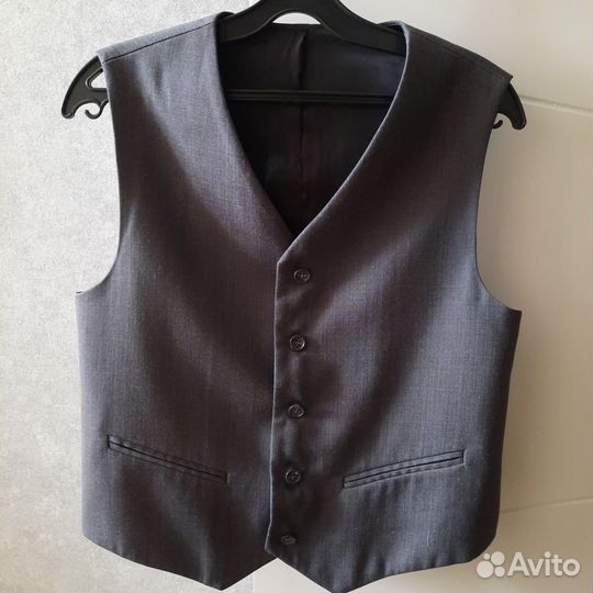 Пиджаки, жилетка и брюки Академик