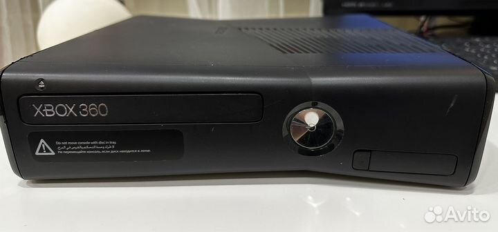 Xbox 360 slim не прошитый