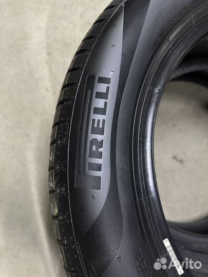 Pirelli Cinturato P7 (P7C2) 235/55 R18 104T