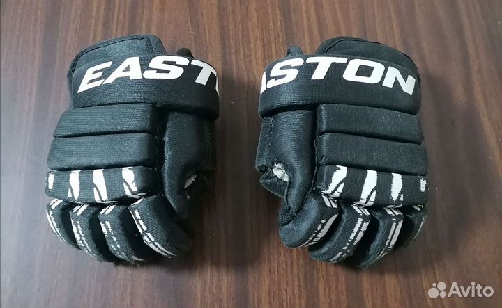 Детская хоккейная форма (Нагрудник, Краги, щитки)