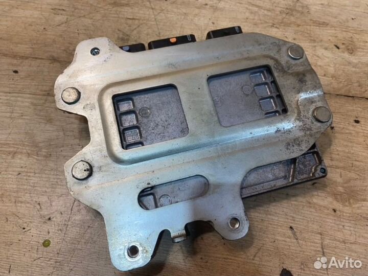 Блок управления двигателем Nissan X-Trail T31 2.0