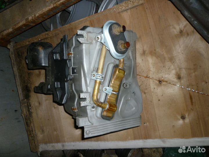 Радиатор отопителя Mitsubishi RVR 1996 года