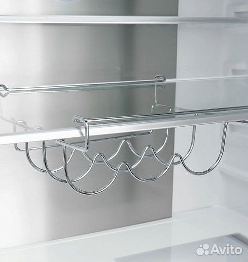 Холодильник LEX LCD505blorid