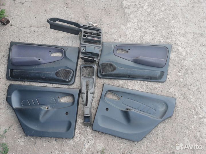 Дверные карты, консоль, туннель