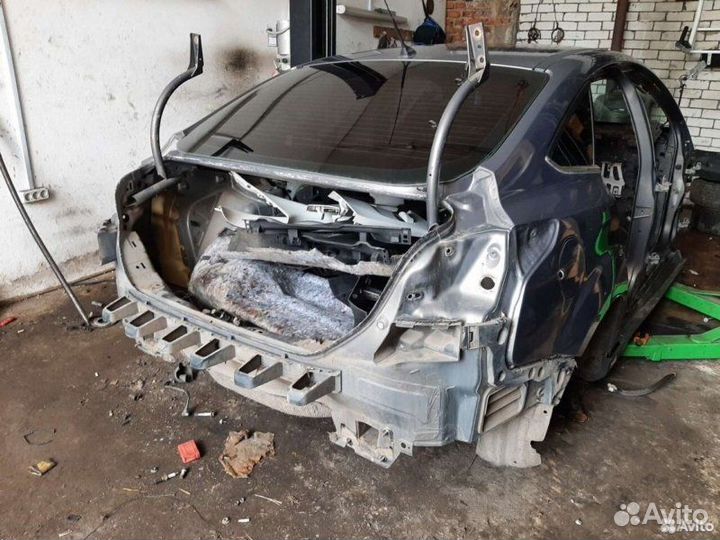 Крыло (четверть) заднее правое Ford Focus 3