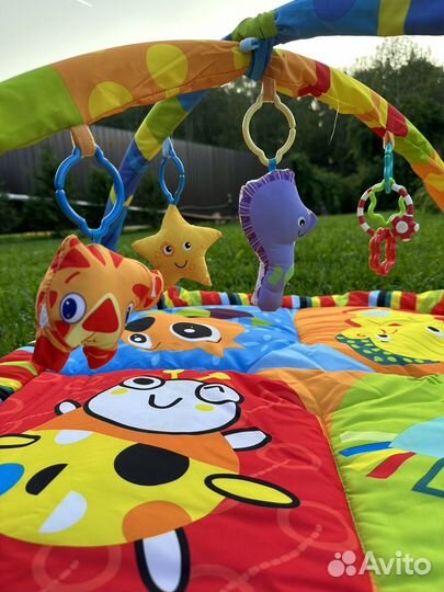 Развивающий коврик