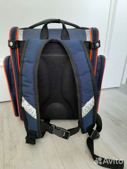 Школьный рюкзак