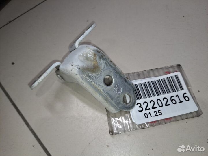 Петля двери задней левой нижняя Hyundai i30 2012-2017