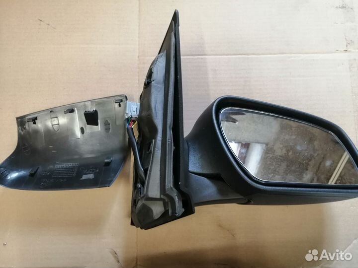 Зеркало правое Ford Focus 2