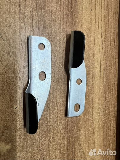 Кроштейн крепления подножки TLC prado 120 L/R