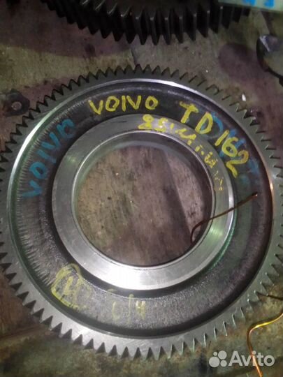 Щестерня грм F 16 Volvo TD 162
