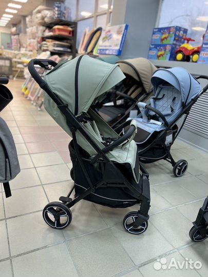 Прогулочная коляска rant Smart