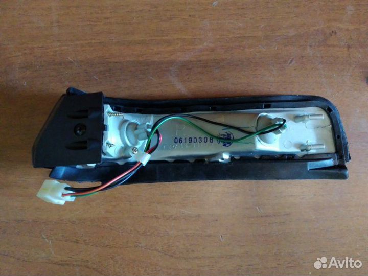 Указатель поворота передний правый Honda Accord