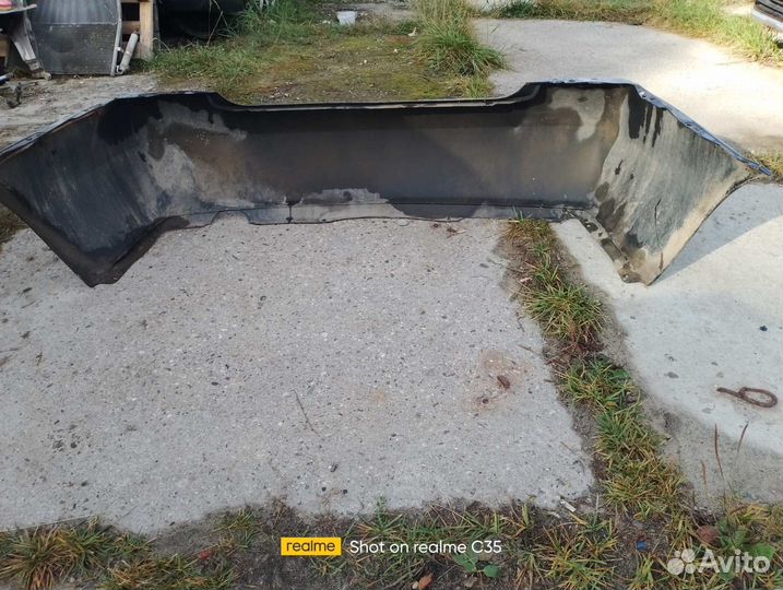 Задний бампер Nissan Primera P12