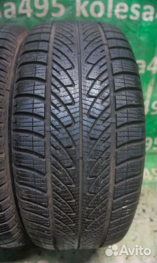 Goodyear UltraGrip 8 Performance 225/55 R17