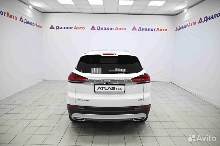 Geely Atlas Pro, 2023