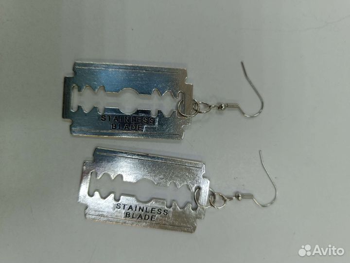 Панк серьги (готика)