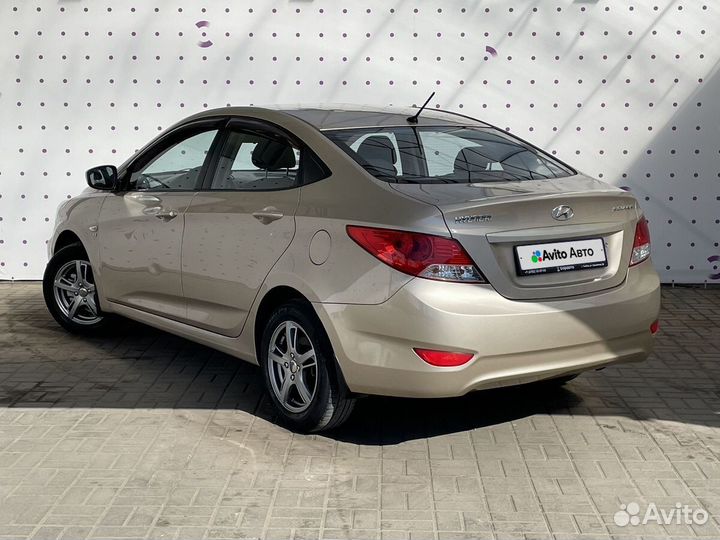 Hyundai Solaris 1.6 МТ, 2012, 173 921 км