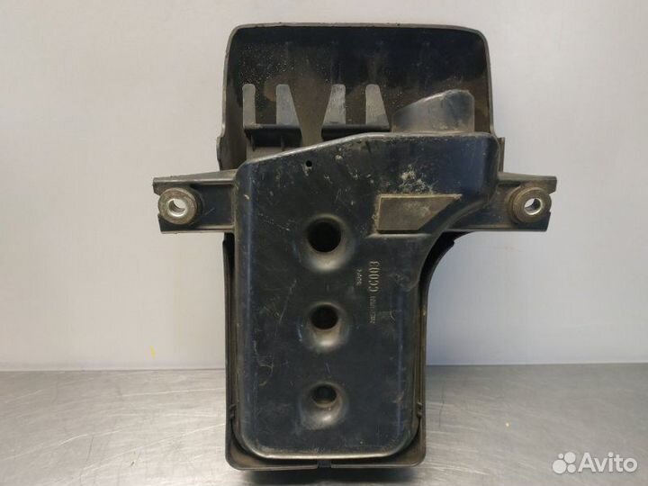 Резонатор воздушного фильтра Nissan Murano Z50