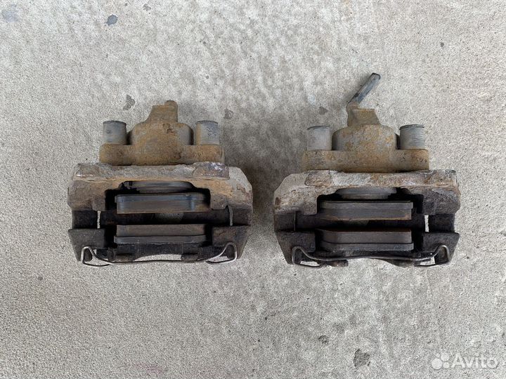 Задний суппорт Volvo S80