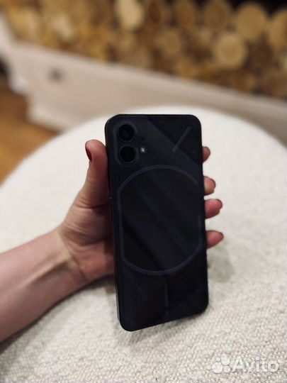 Nothing Phone 1, 8/256 ГБ